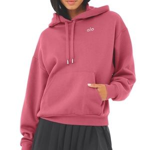 Alo accolade hoodie - rasberry sorbet color